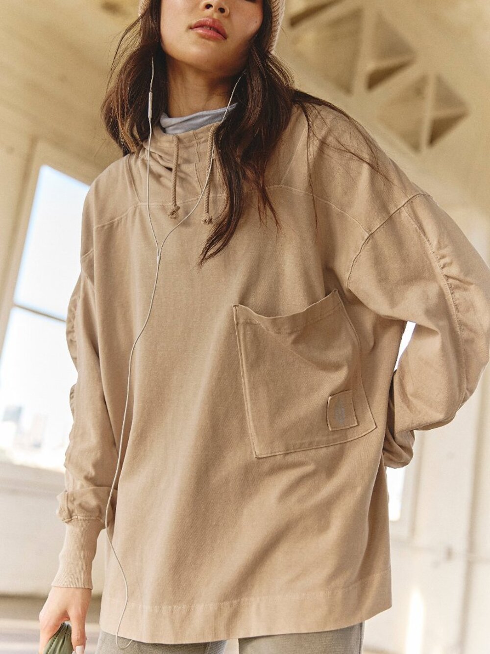 Free People "Free Movement" Slouchy "Hot Shot Hooded Layer" Beige Hoodie-Large